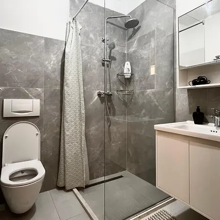 Apartament Gloria Tirana Exterior photo